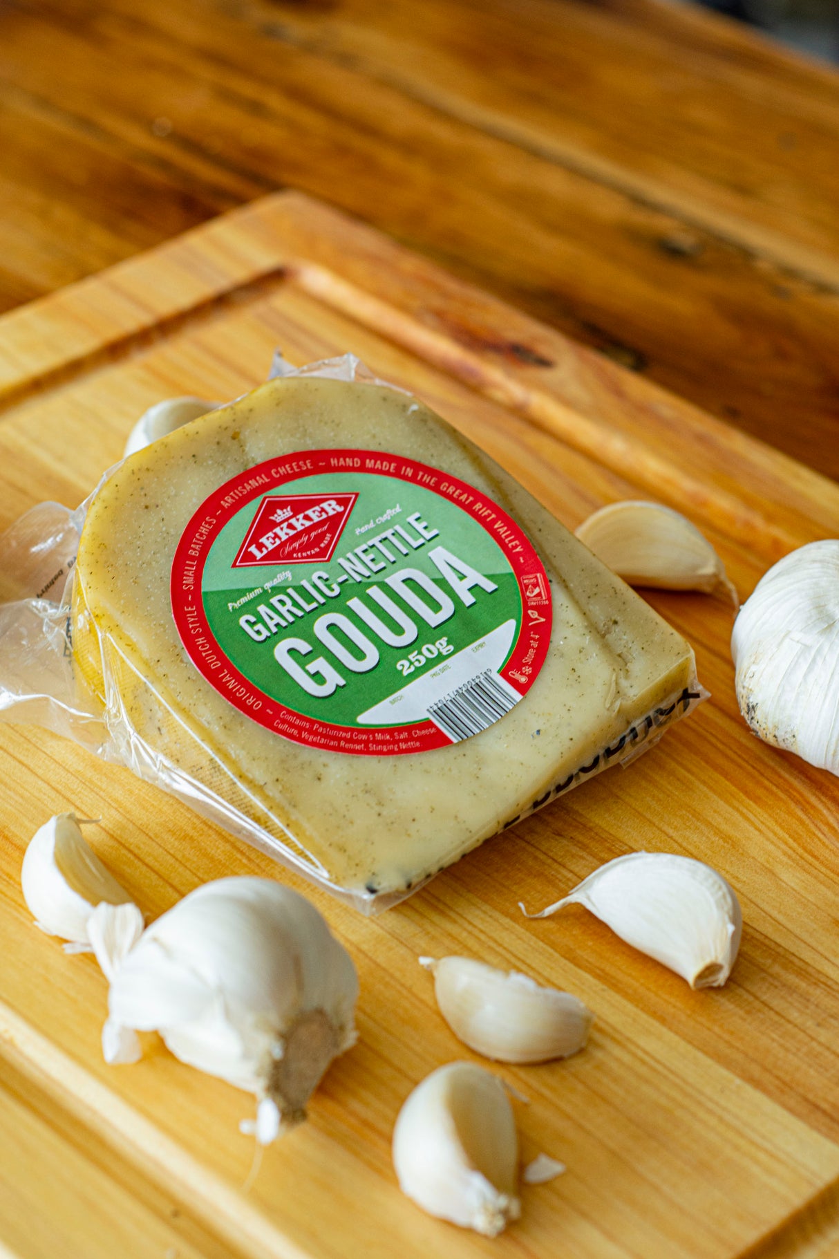 Lekker Garlic-Nettle Gouda